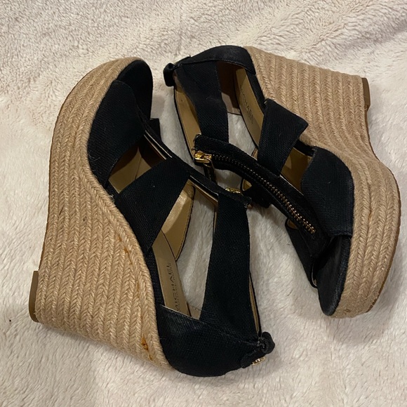 MICHAEL Michael Kors Berkley Canvas Zipper Wedge Platform Sandals Black 5.5 EUC - Picture 10 of 15